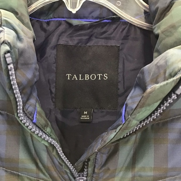 Talbot’s Women’s Tartan Plaid Down Filled Puffer Vest Warm Cozy Size Medium - Picture 4 of 5